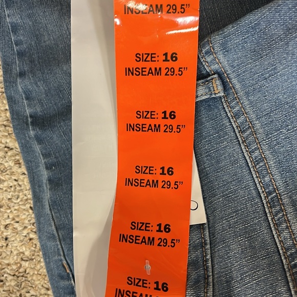 Jessica Simpson High Rise Skinny Size 16 Jean Pant NWT - Picture 7 of 8